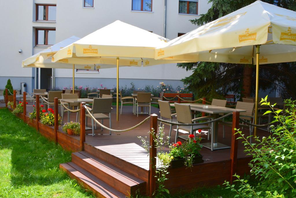 Hotel Biograf Písek Екстериор снимка